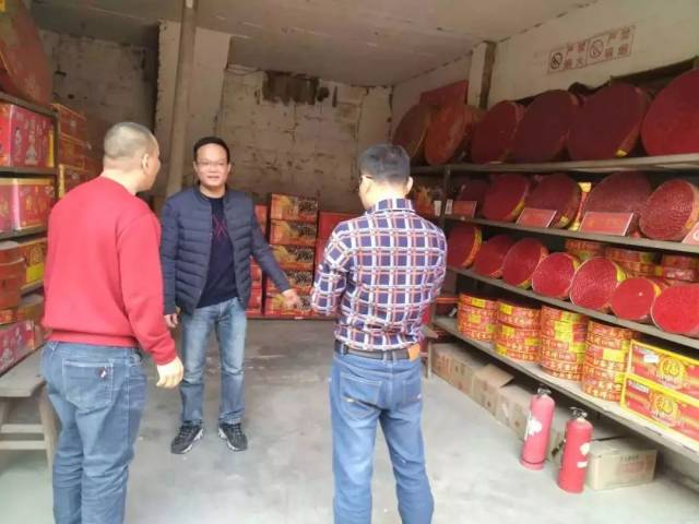 延吉市开展烟花爆竹安全专项检查|营业执照|批发点